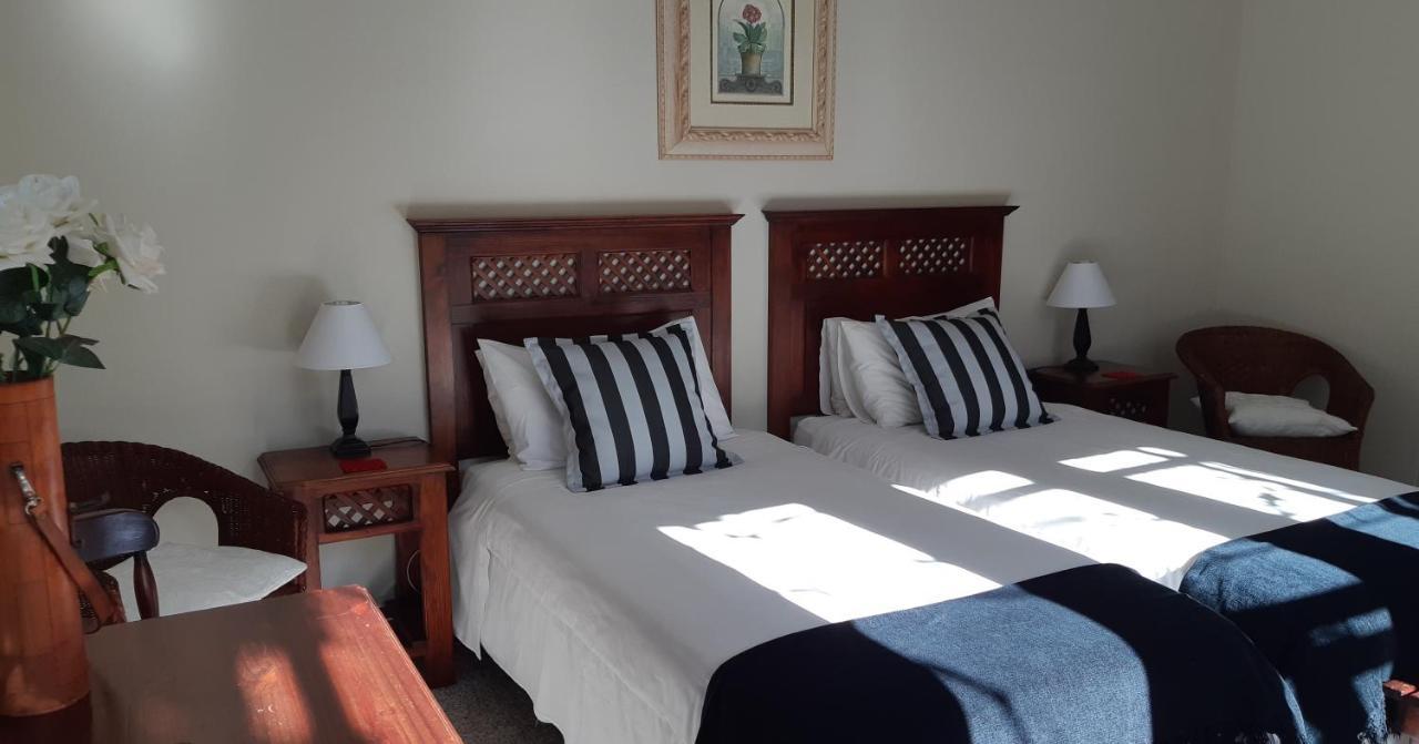 Be My Guest Lodge Bloubergstrand Exterior foto